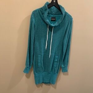 MONROW GREEN  CASUAL DRESS - SIZE S - MADE IN USA